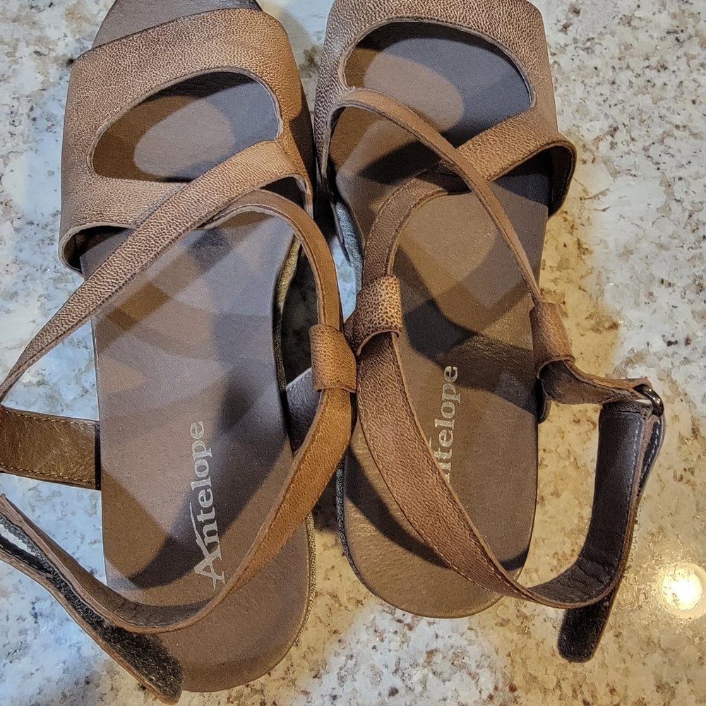 Antelope Sandals
